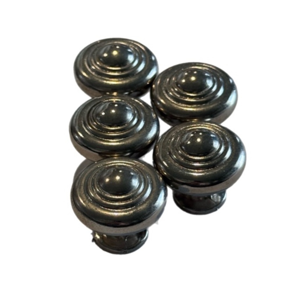 ☀️Set of Silver Cabinet Knobs- 5